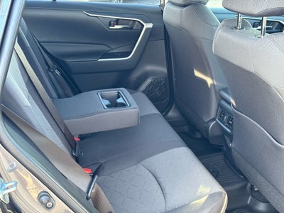 2025 Toyota RAV4 HYBRID Hybrid XLE