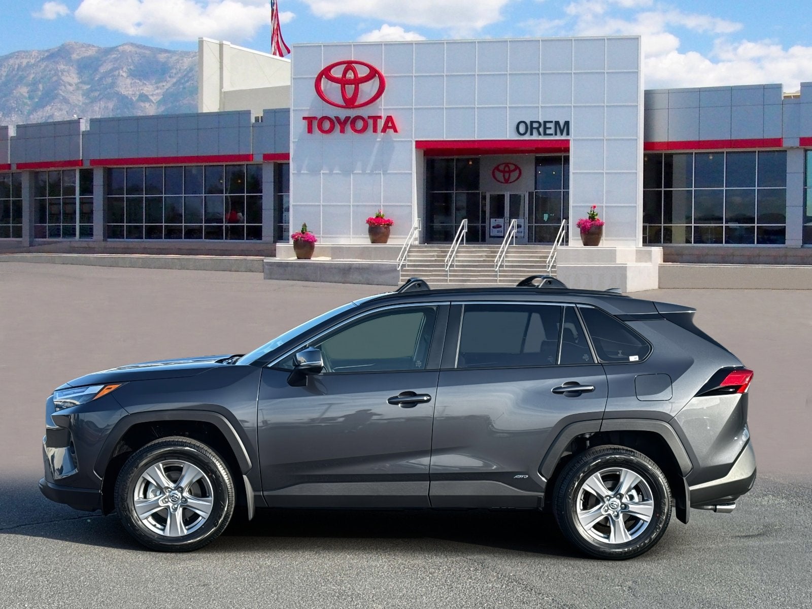 2025 Toyota RAV4 HYBRID Hybrid XLE