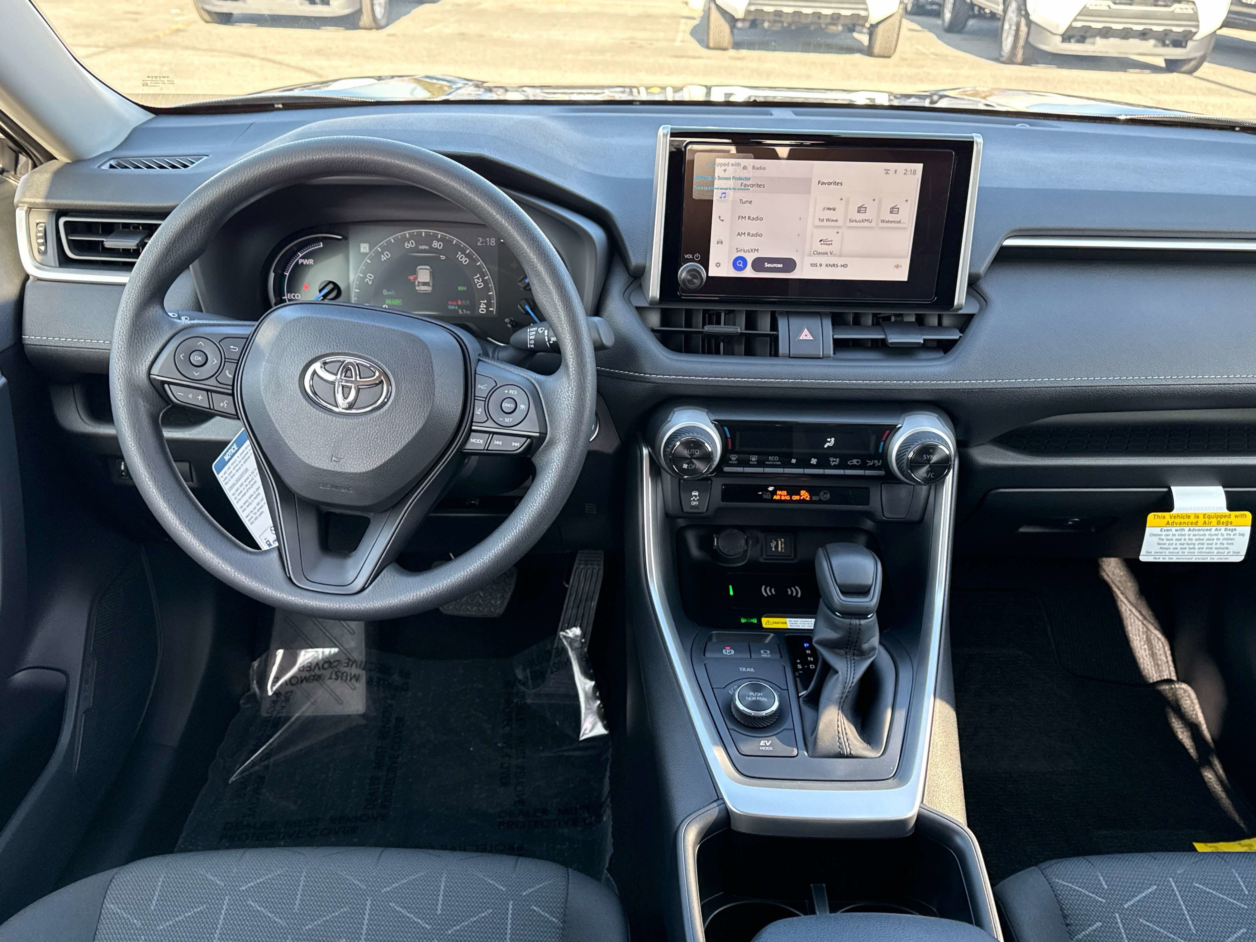 2025 Toyota RAV4 HYBRID Hybrid XLE