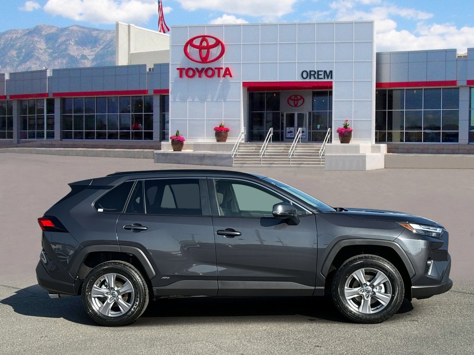 2025 Toyota RAV4 HYBRID Hybrid XLE