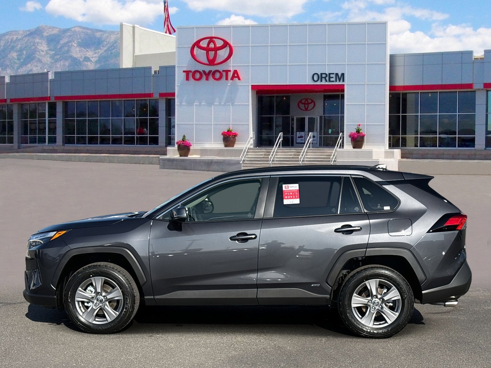 2025 Toyota RAV4 HYBRID Hybrid XLE