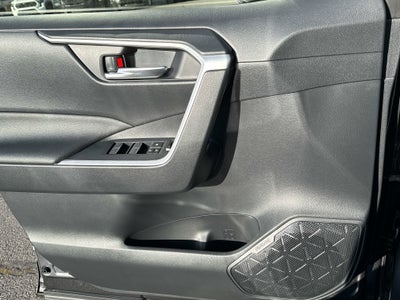 2025 Toyota RAV4 HYBRID Hybrid XLE