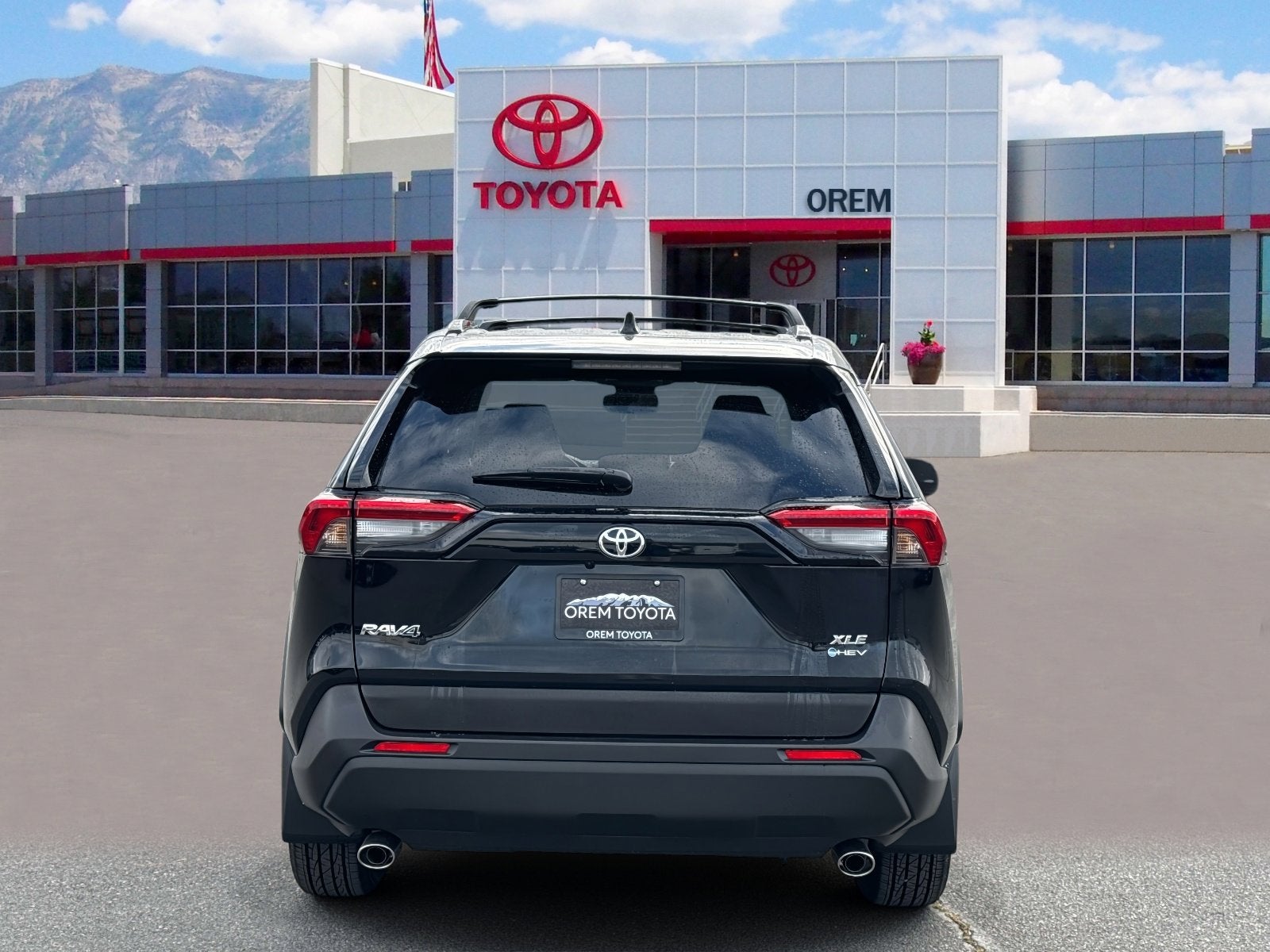 2025 Toyota RAV4 HYBRID Hybrid XLE
