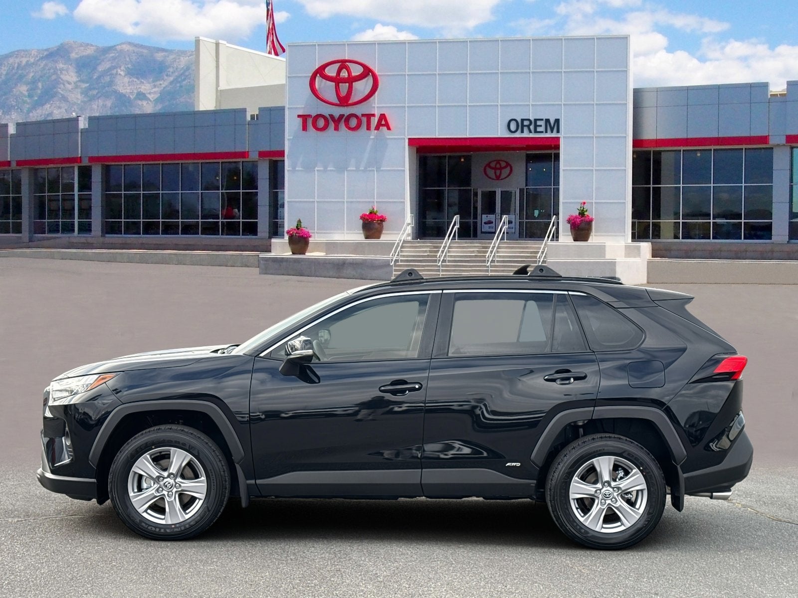 2025 Toyota RAV4 HYBRID Hybrid XLE