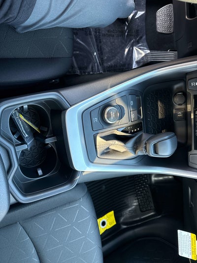 2025 Toyota RAV4 HYBRID Hybrid XLE