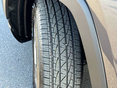 2025 Toyota RAV4 HYBRID Hybrid XLE