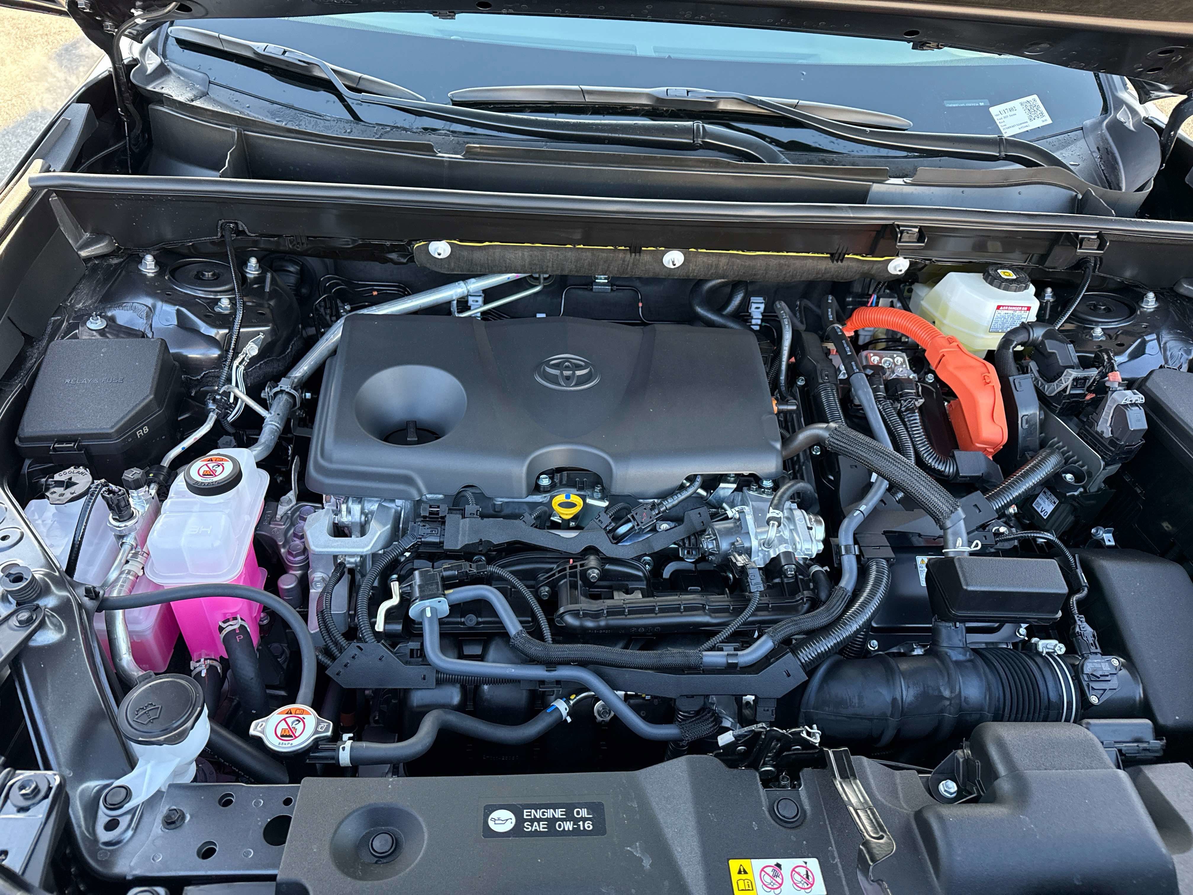 2025 Toyota RAV4 HYBRID Hybrid XLE