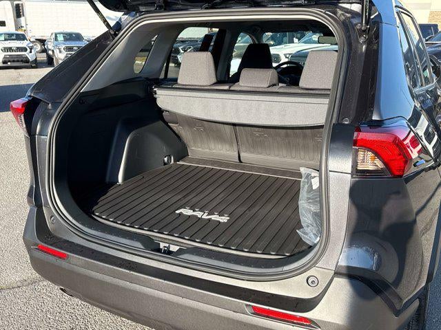 2025 Toyota RAV4 HYBRID Hybrid XLE