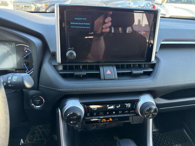 2025 Toyota RAV4 HYBRID Hybrid XLE