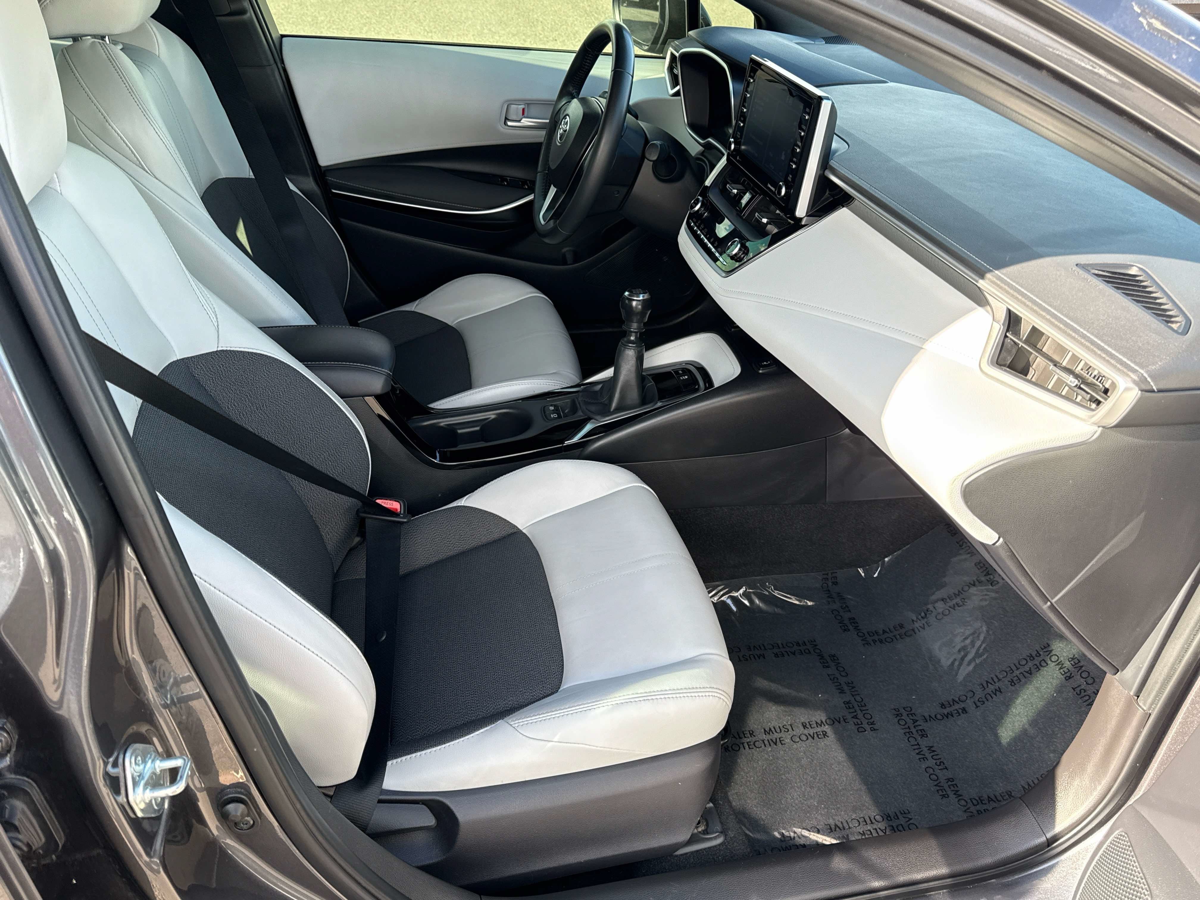 2021 Toyota Corolla Hatchback XSE