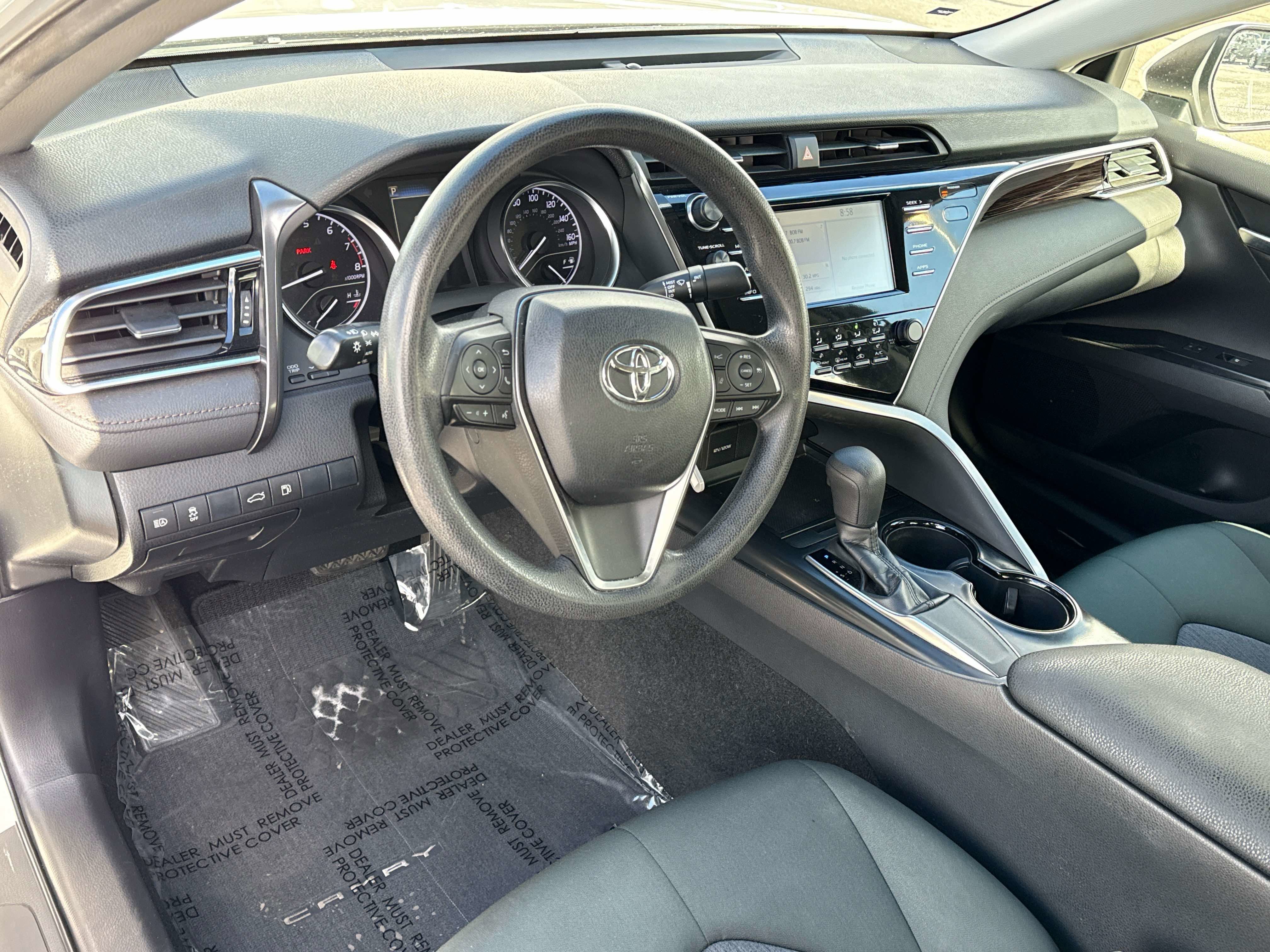 2018 Toyota CAMRY LE