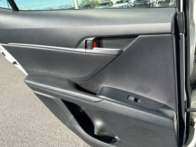2018 Toyota CAMRY LE