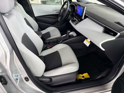 2026 Toyota Corolla Hatchback SE