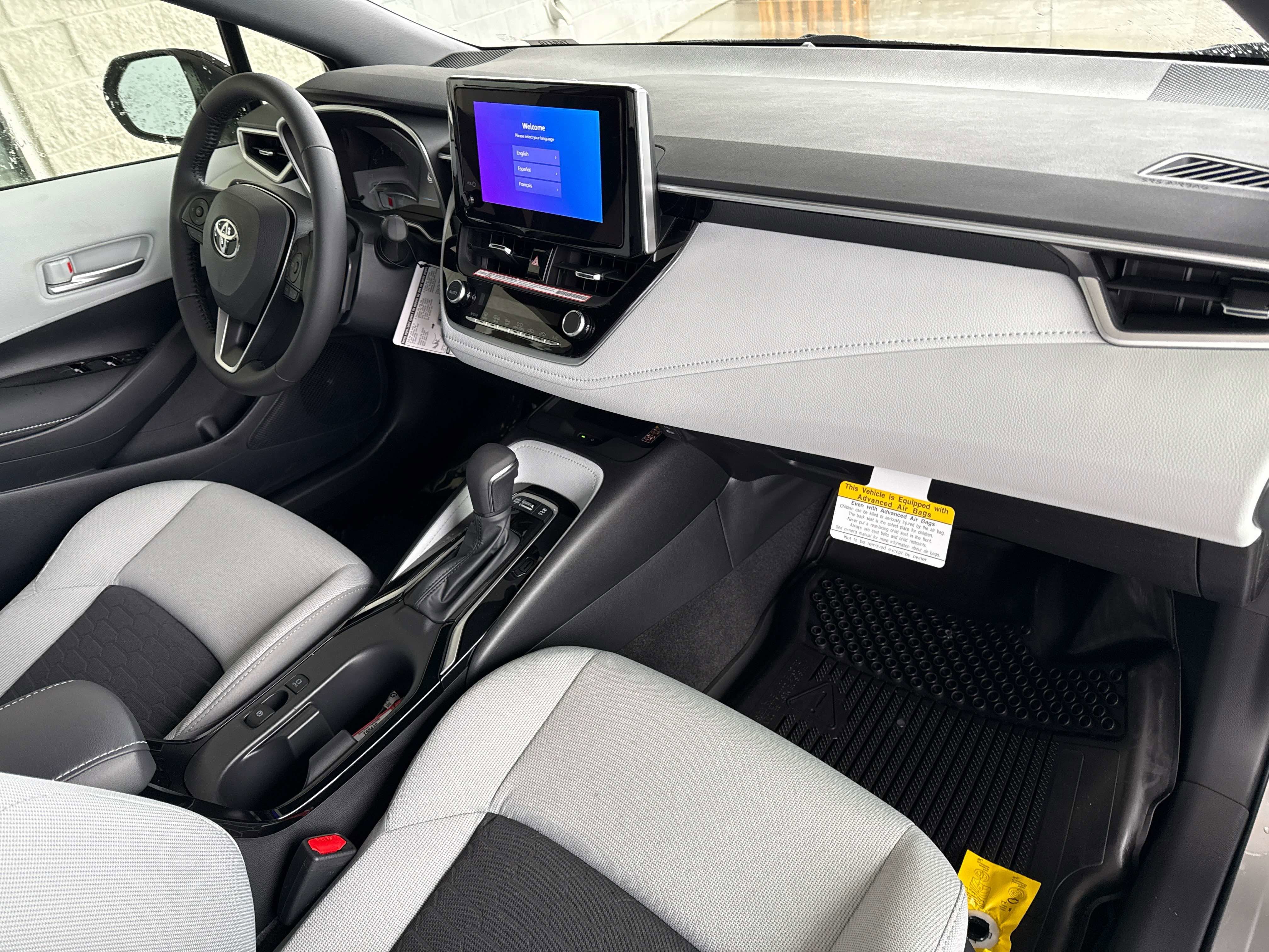 2026 Toyota Corolla Hatchback SE