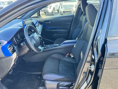 2021 Toyota C-HR XLE