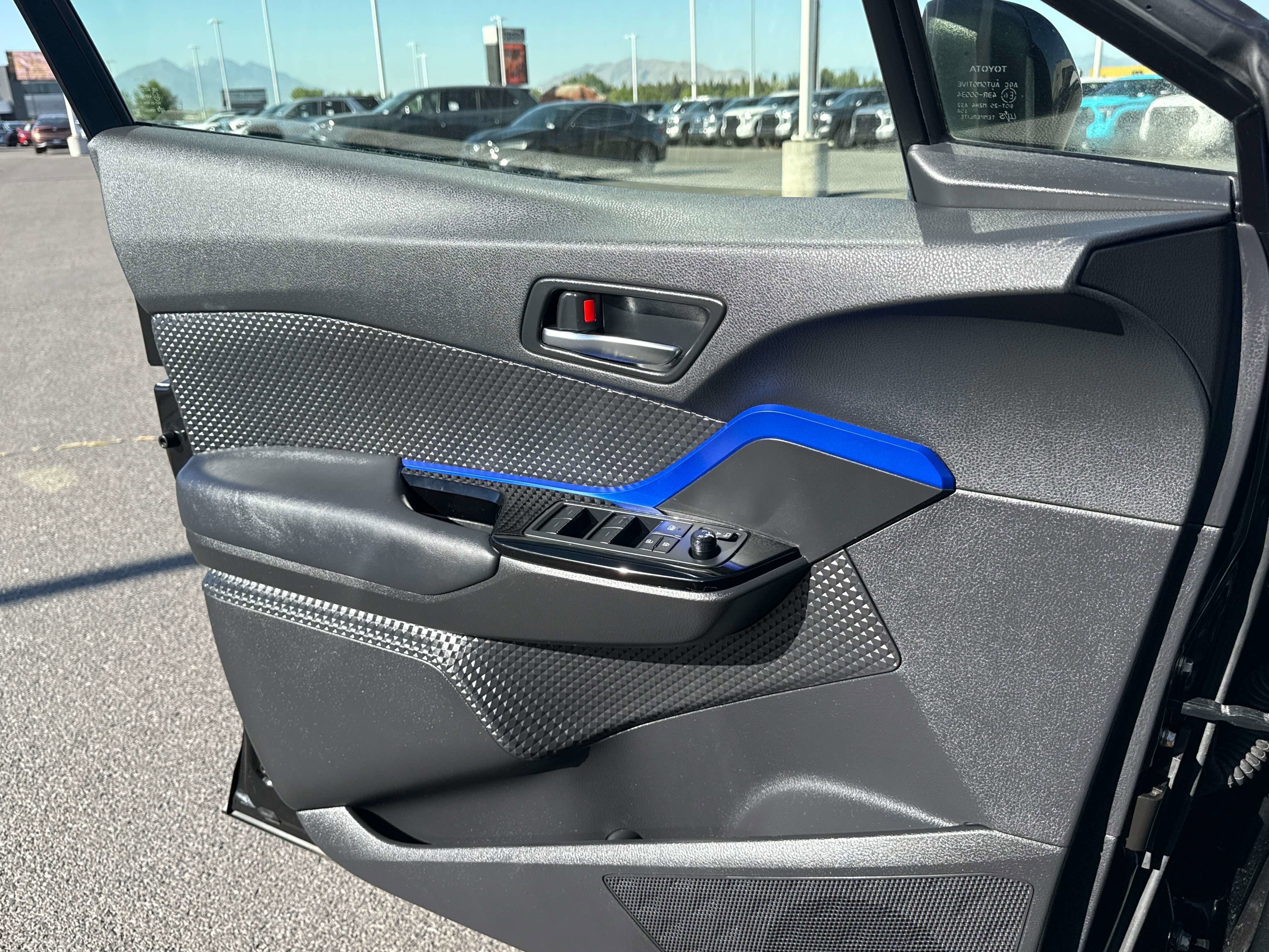2021 Toyota C-HR XLE
