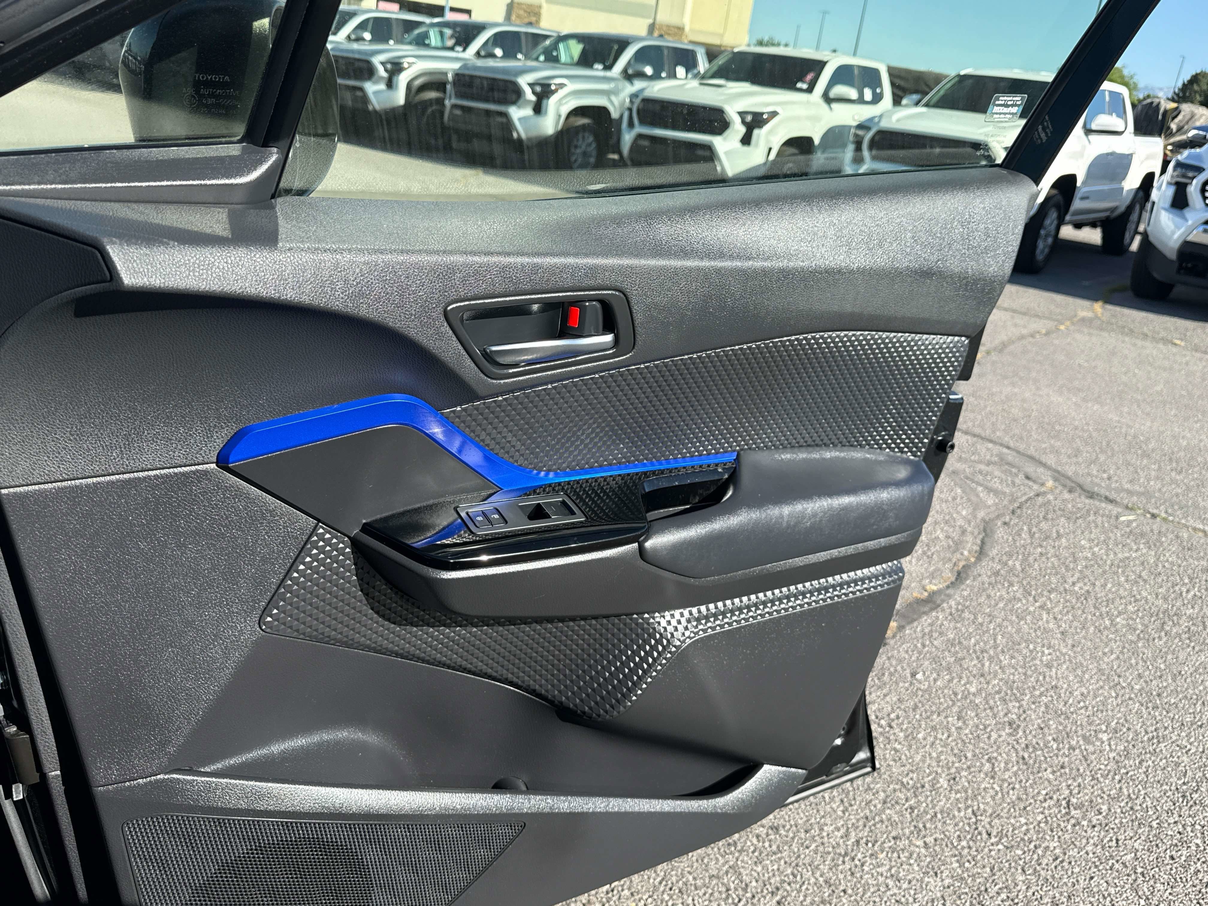 2021 Toyota C-HR XLE