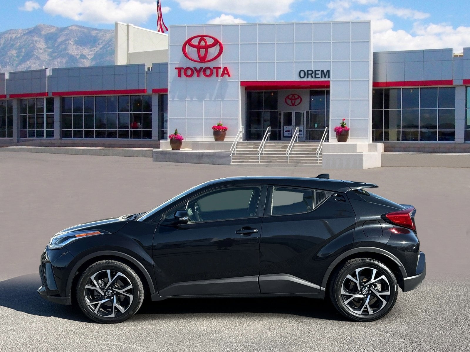 2021 Toyota C-HR XLE