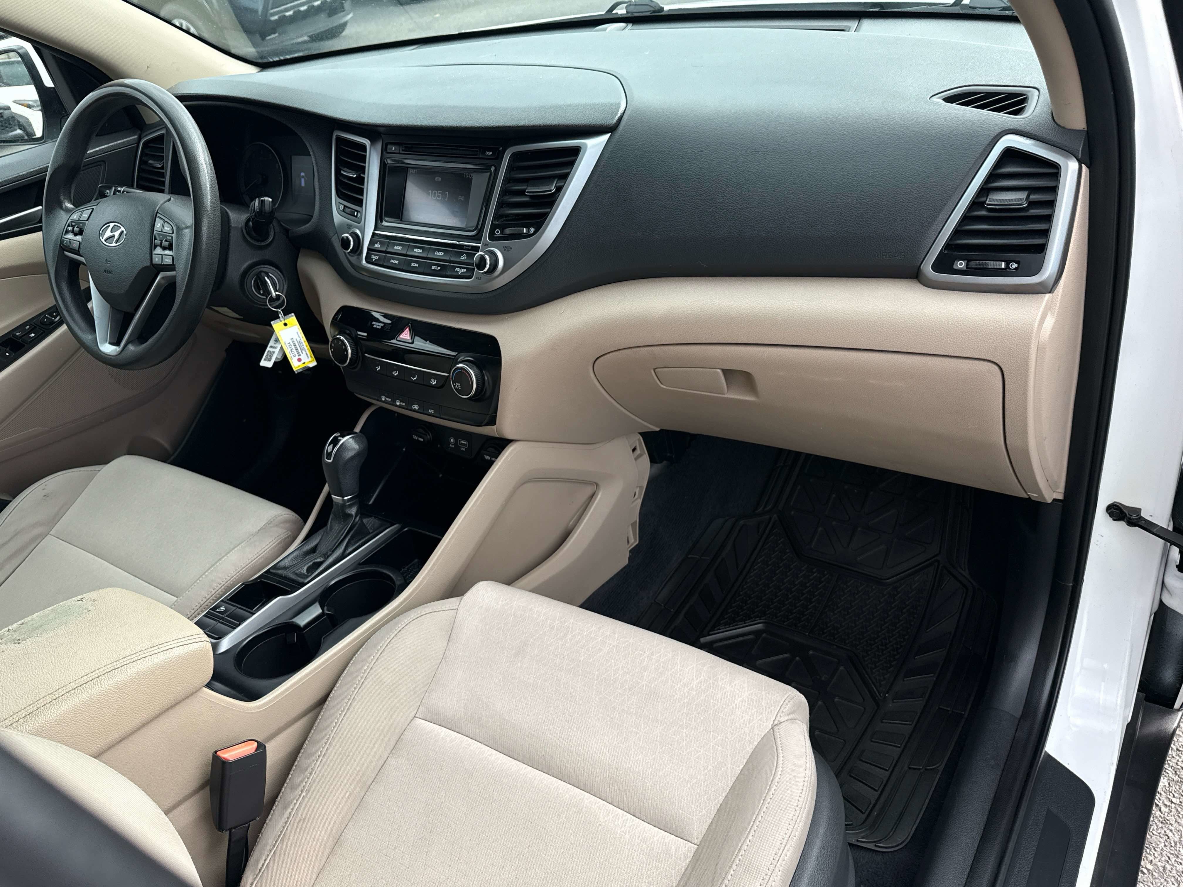 2017 Hyundai Tucson SE