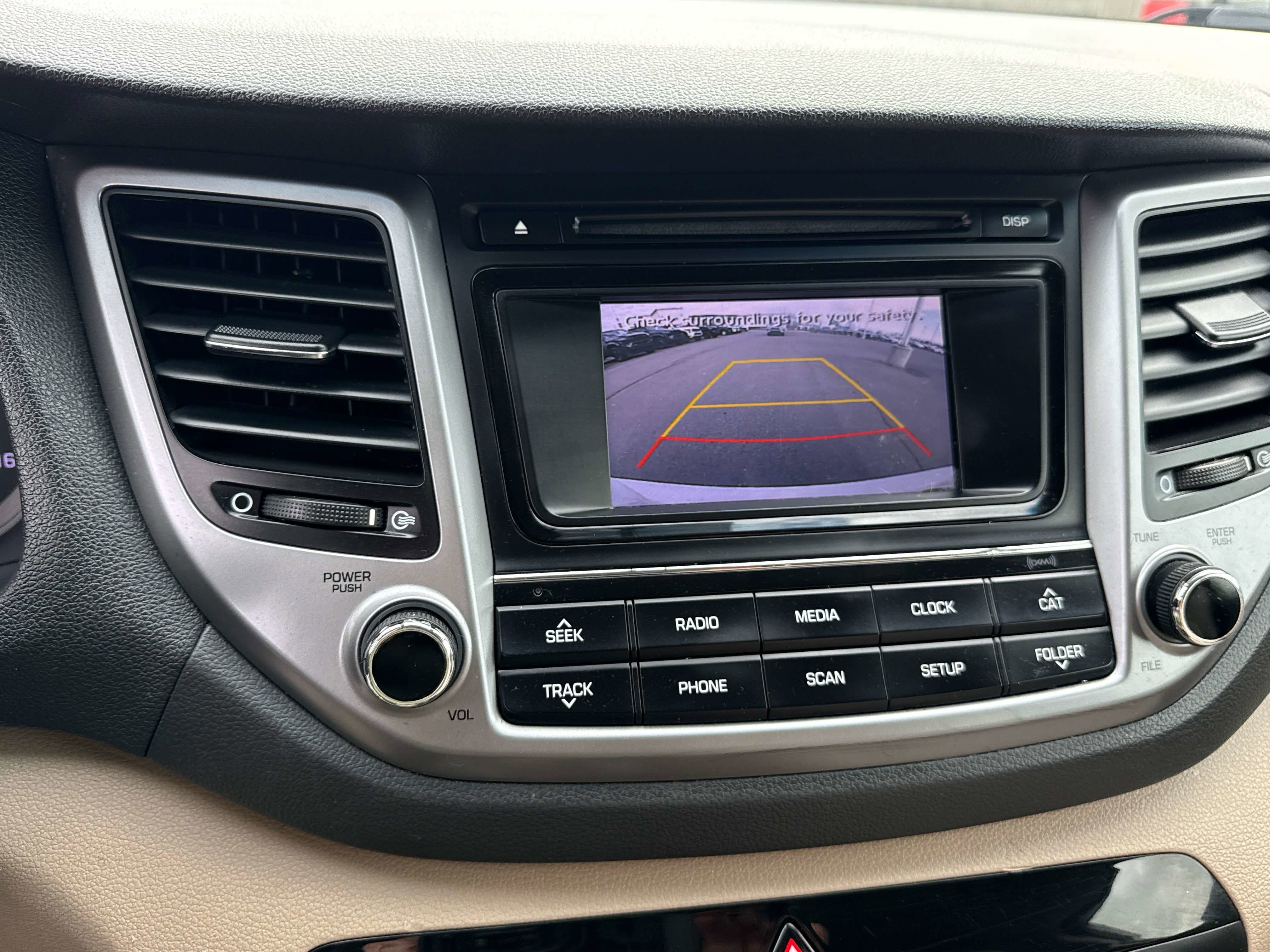 2017 Hyundai Tucson SE