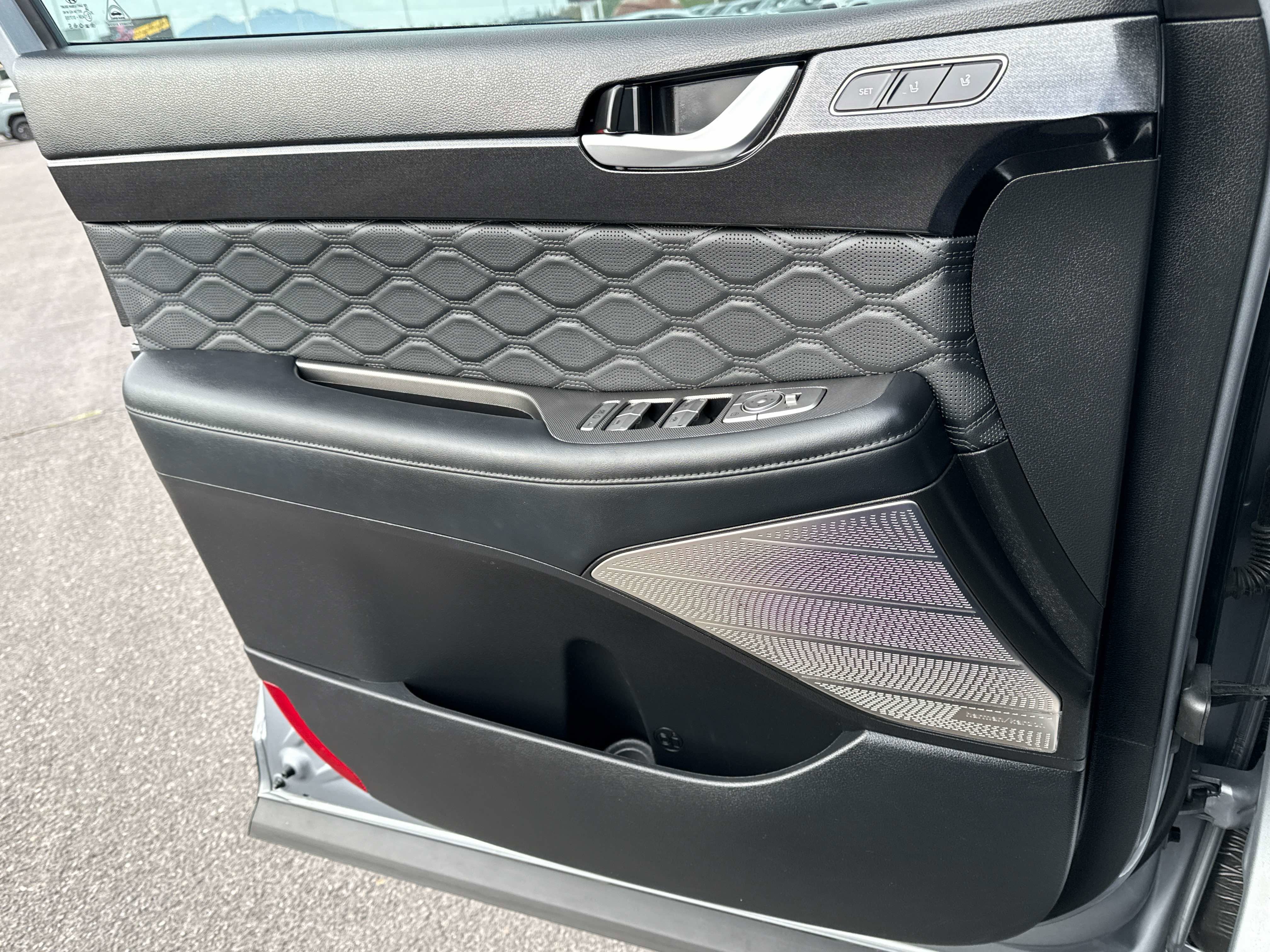 2020 Hyundai Palisade Limited - Photo 12