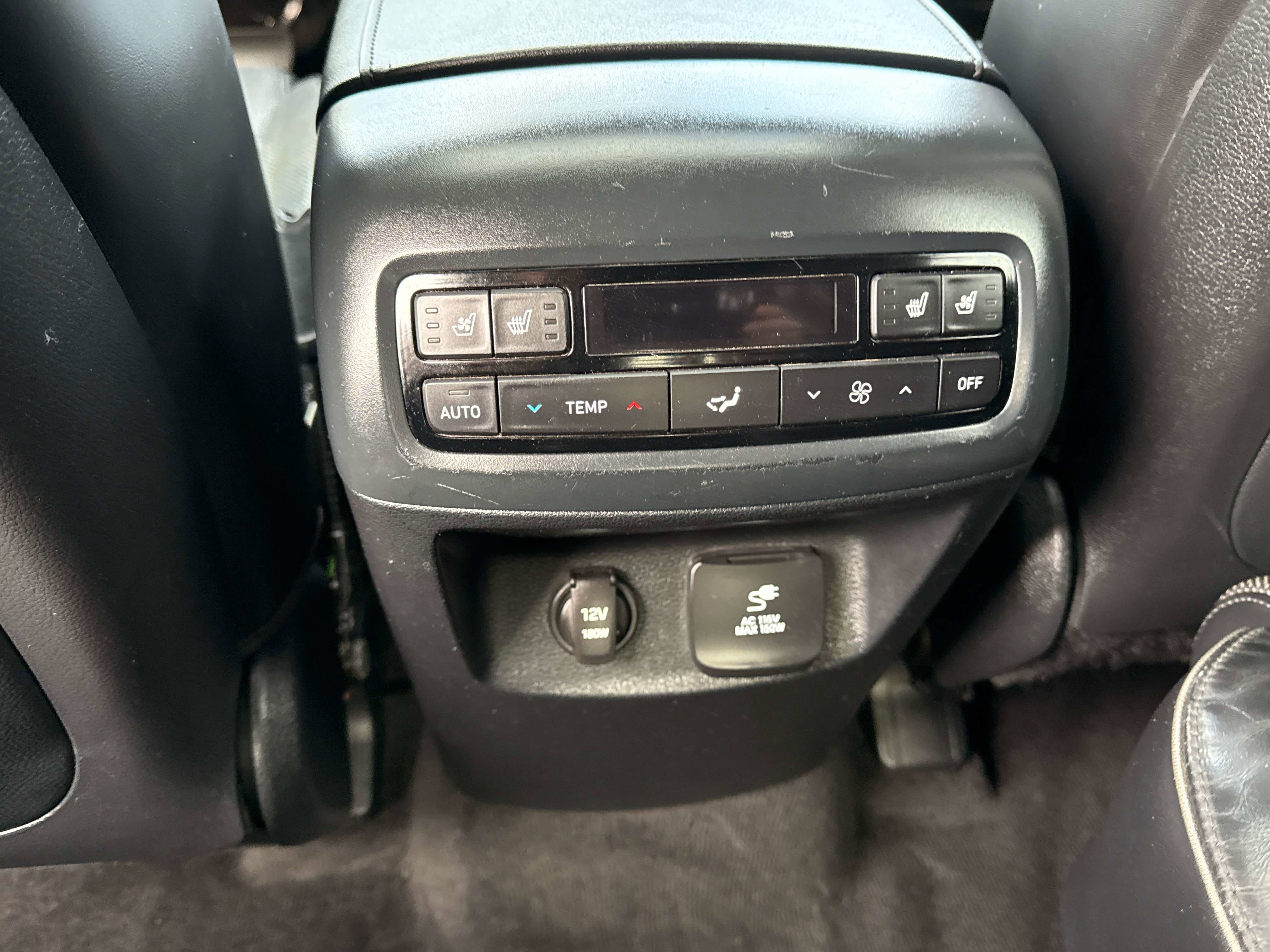 2020 Hyundai Palisade Limited - Photo 14