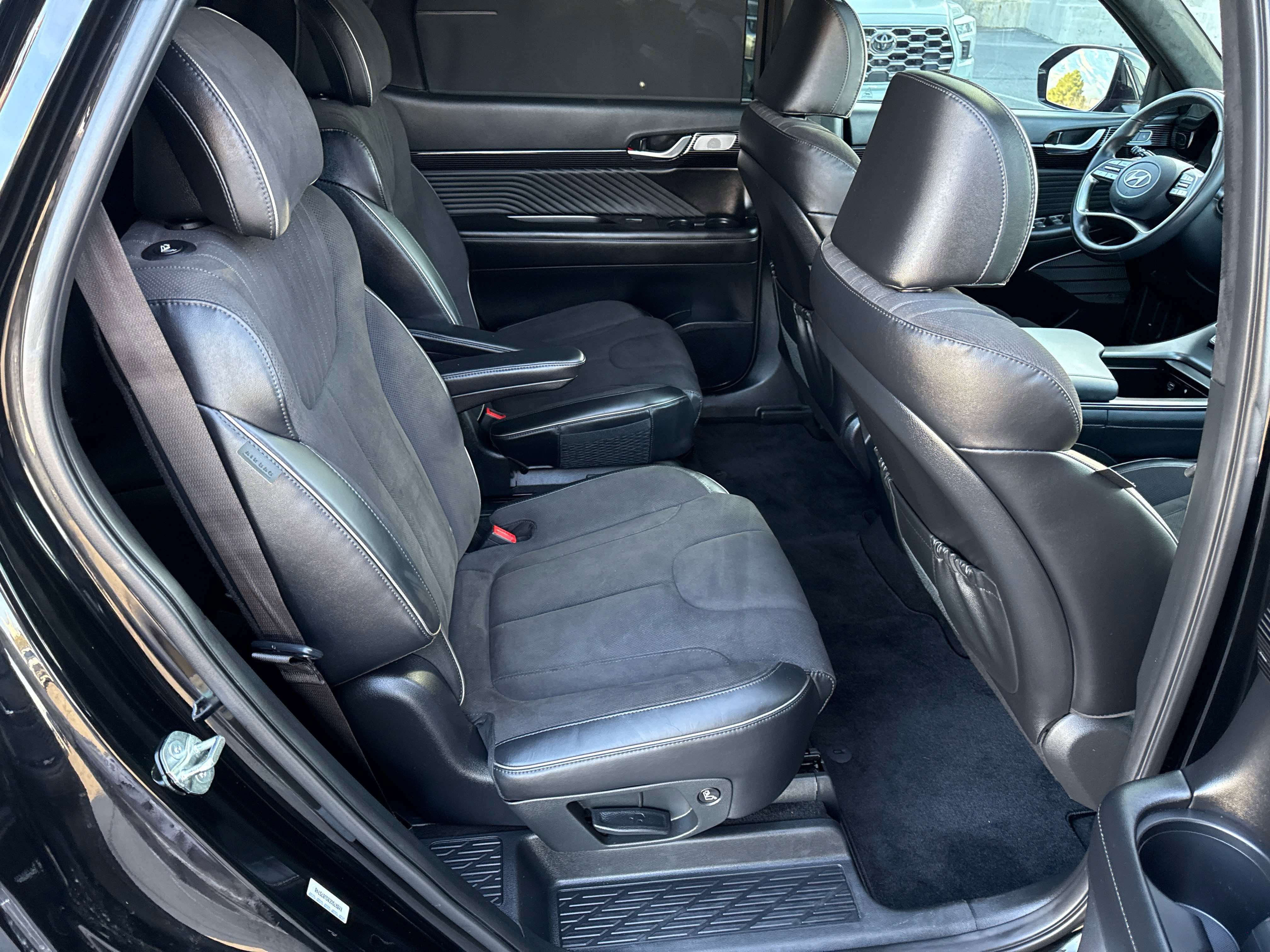 2025 Hyundai Palisade Calligraphy Night Edition