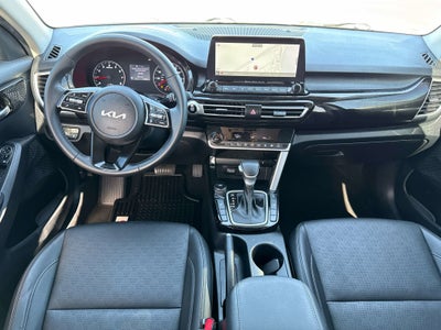 2022 Kia Seltos EX