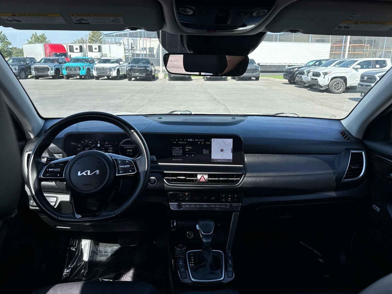2024 Kia Seltos SX - Photo 16