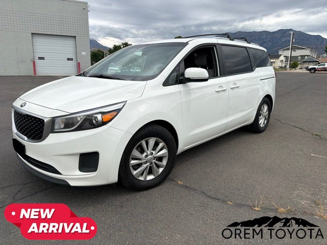 Used 2016 Kia Sedona LX with VIN KNDMB5C12G6113372 for sale in Orem, UT