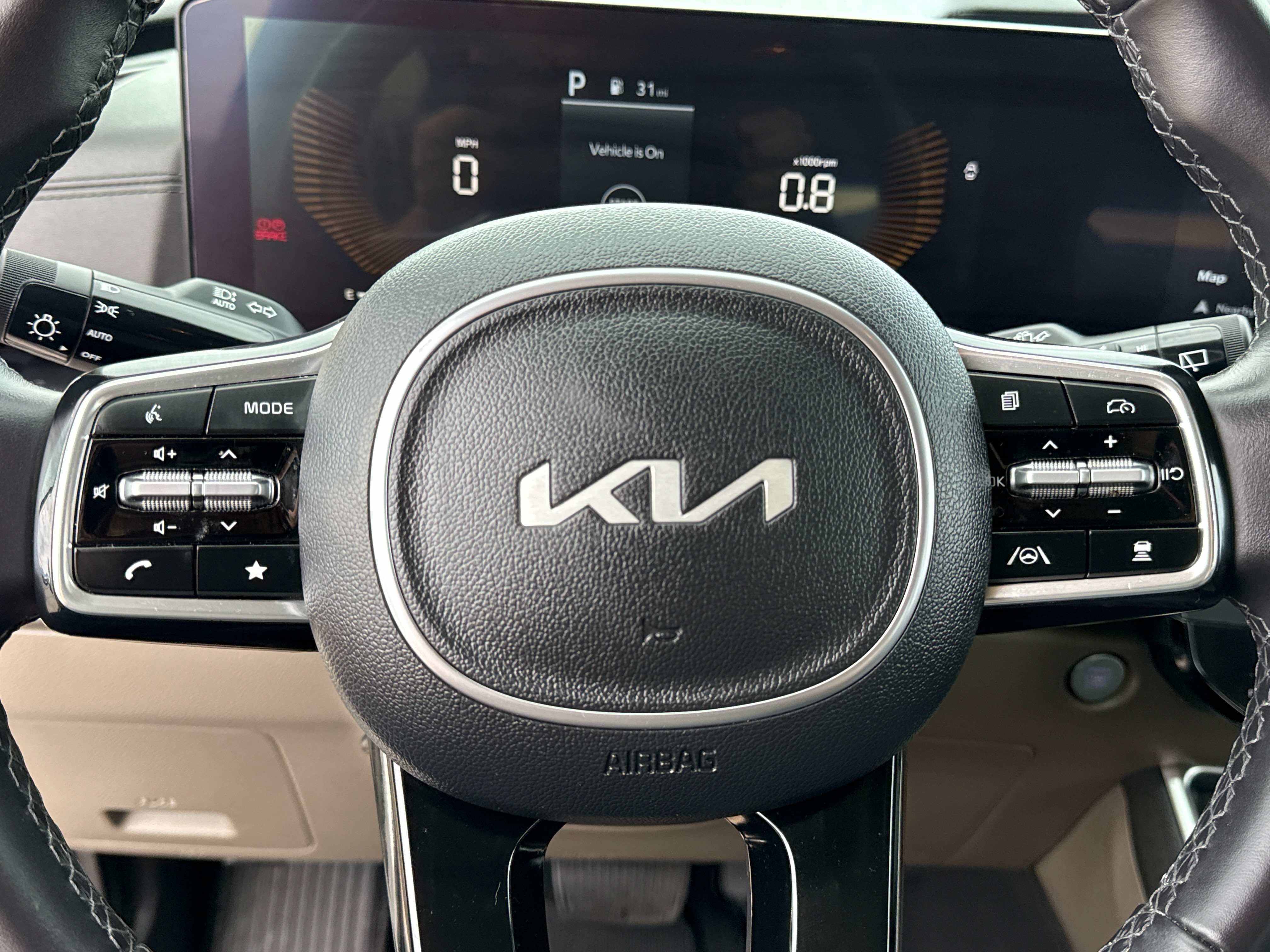 2025 Kia Carnival LXS