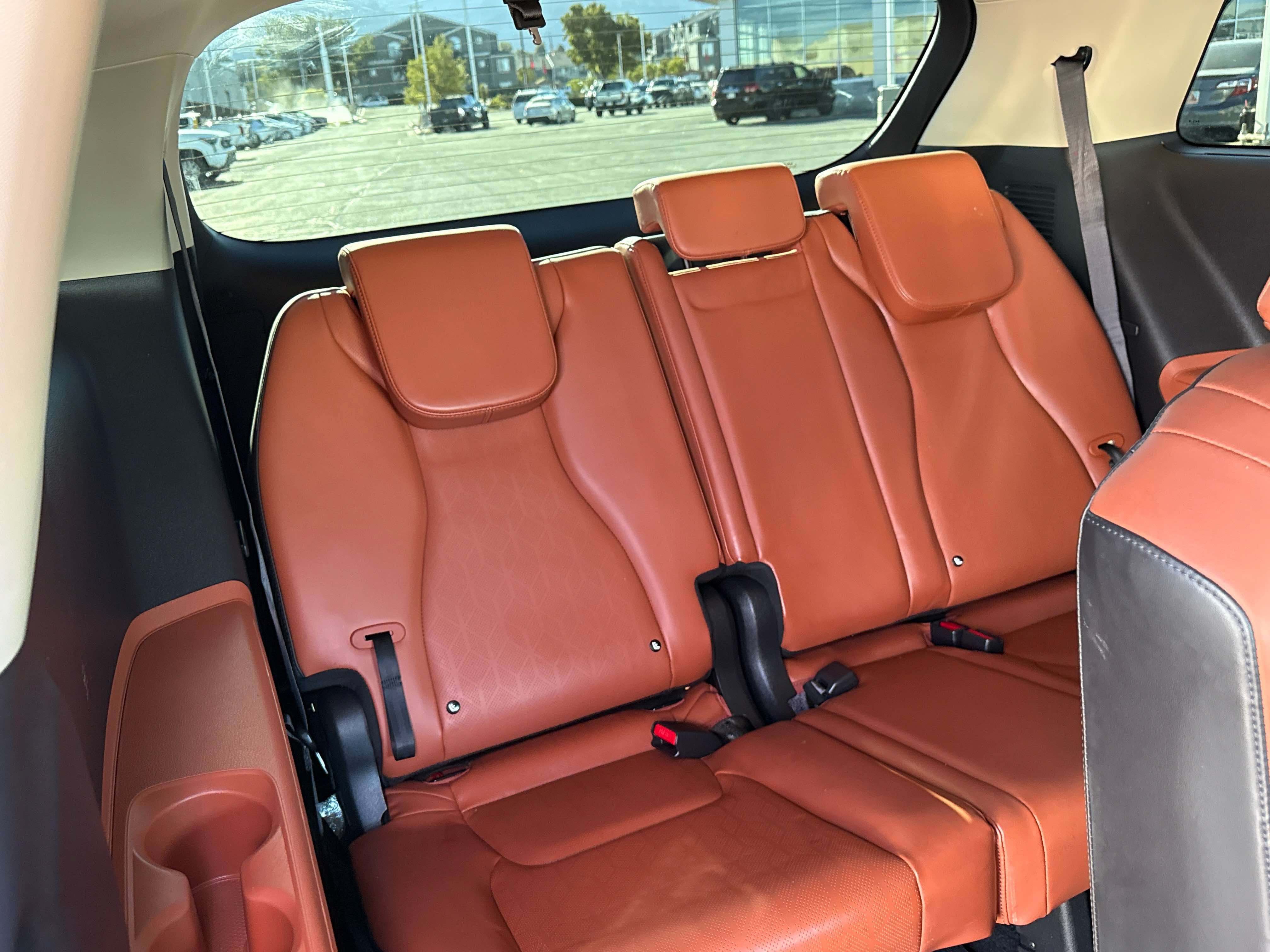 2024 Kia Carnival SX