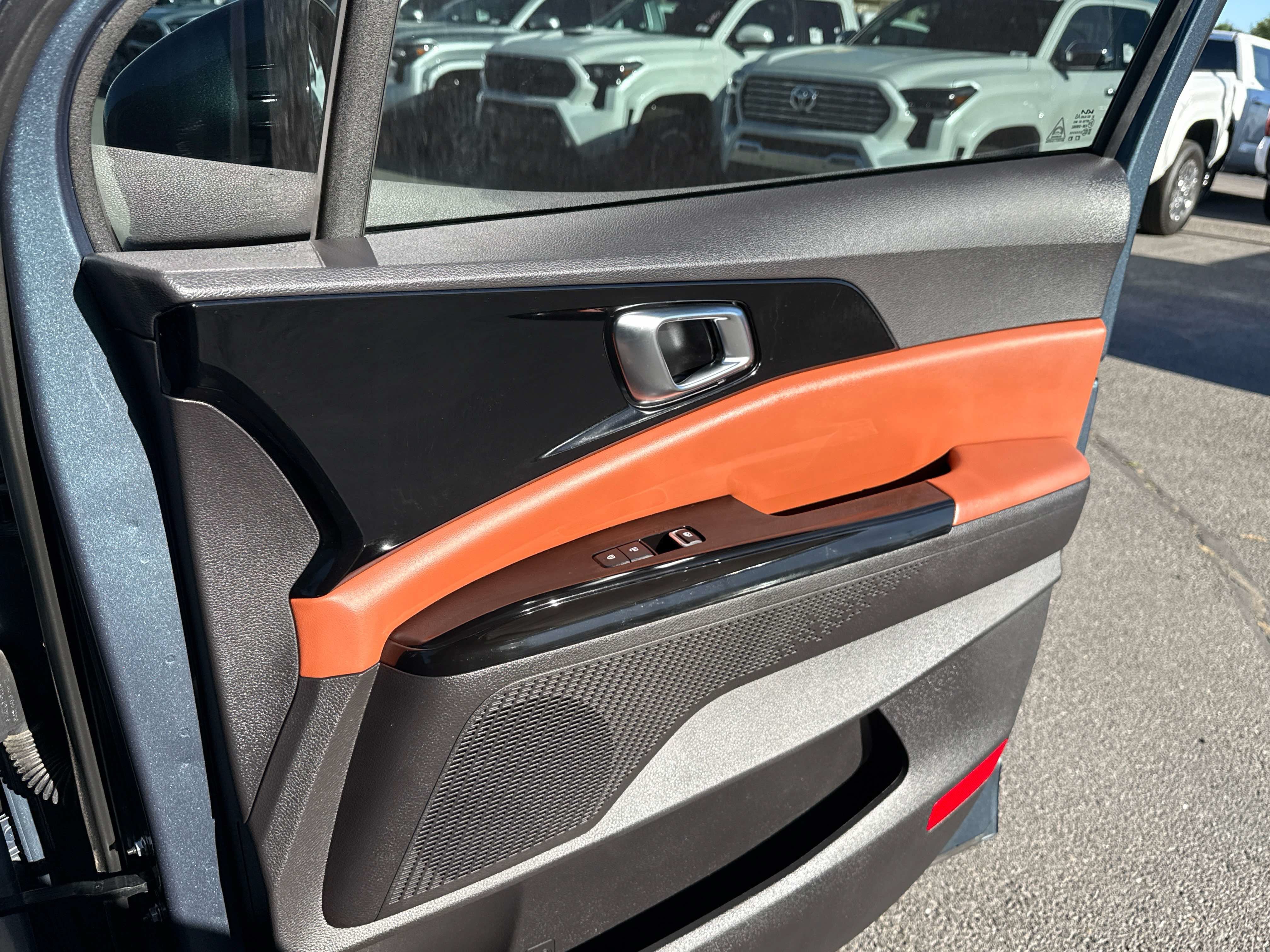 2024 Kia Carnival SX