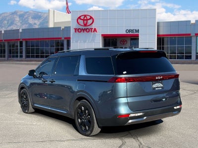 2024 Kia Carnival SX