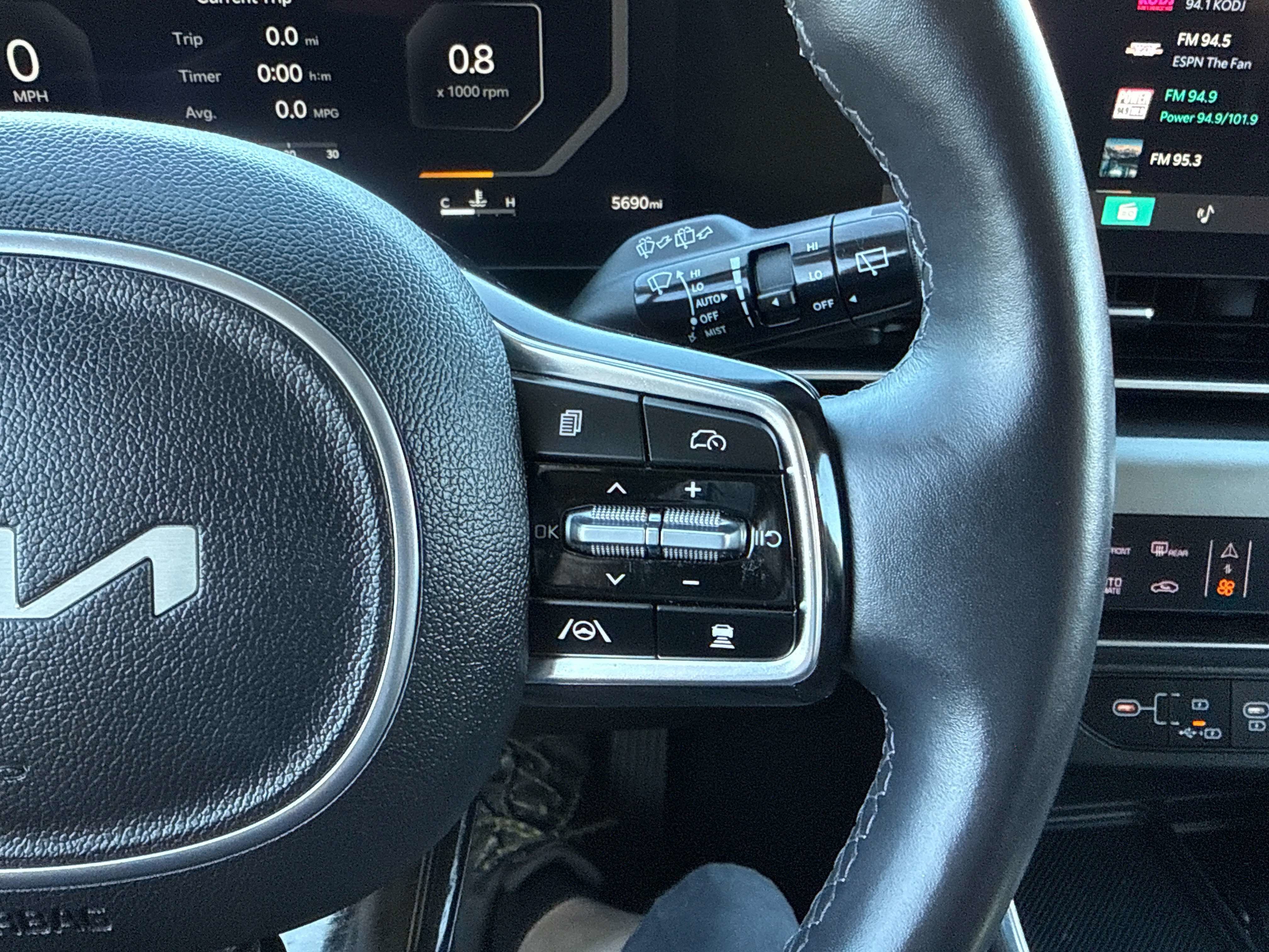 2025 Kia Carnival SX Prestige