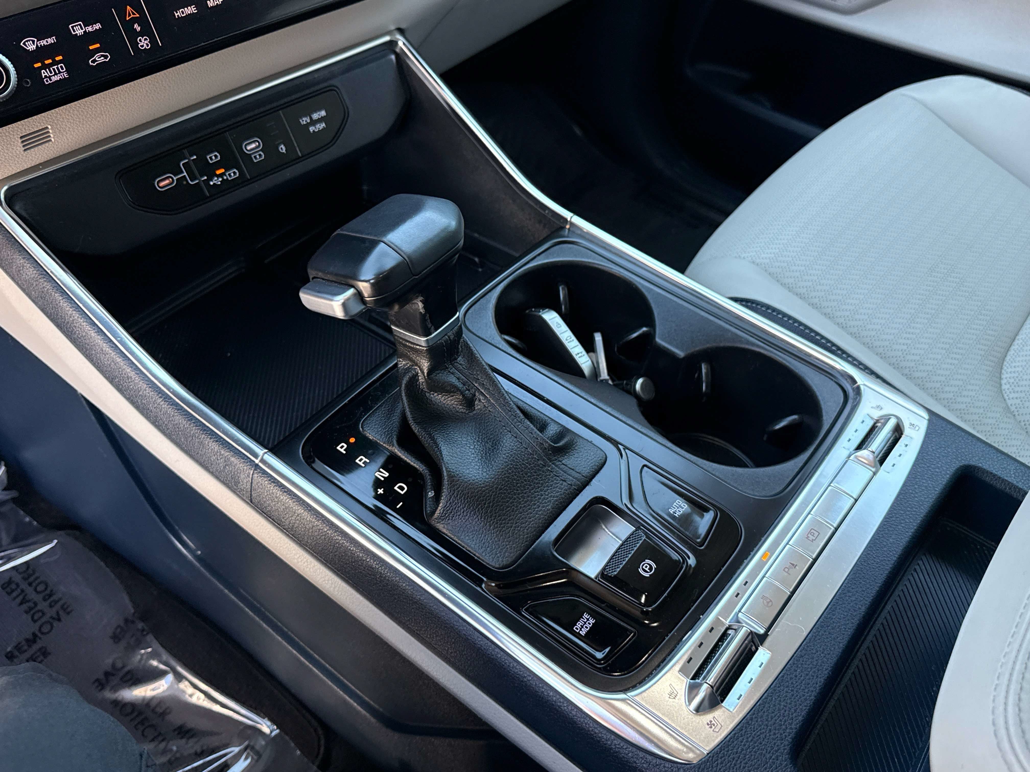 2025 Kia Carnival SX Prestige - Photo 21