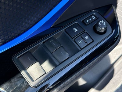 2022 Toyota C-HR XLE