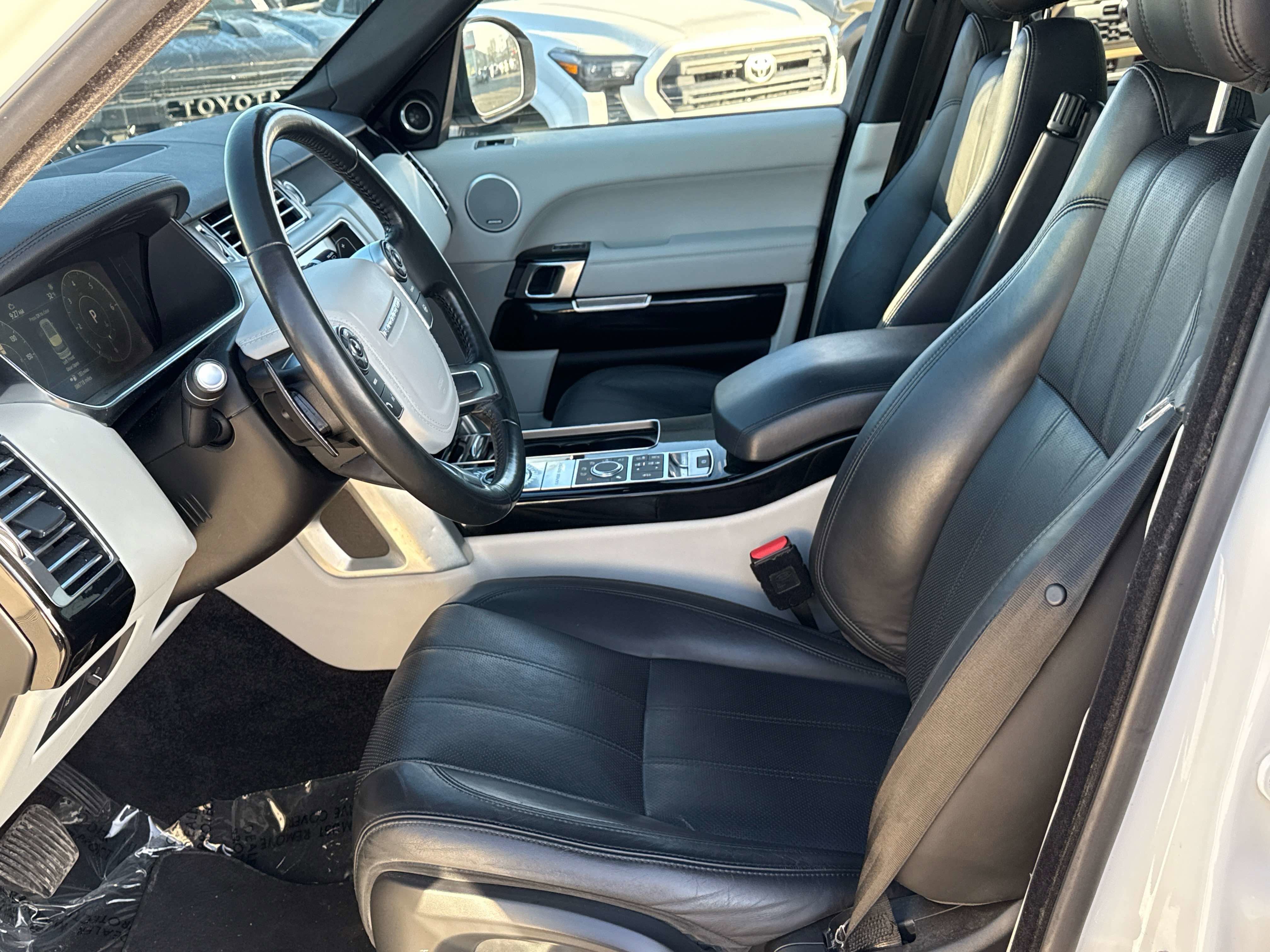 2017 Land Rover Range Rover HSE