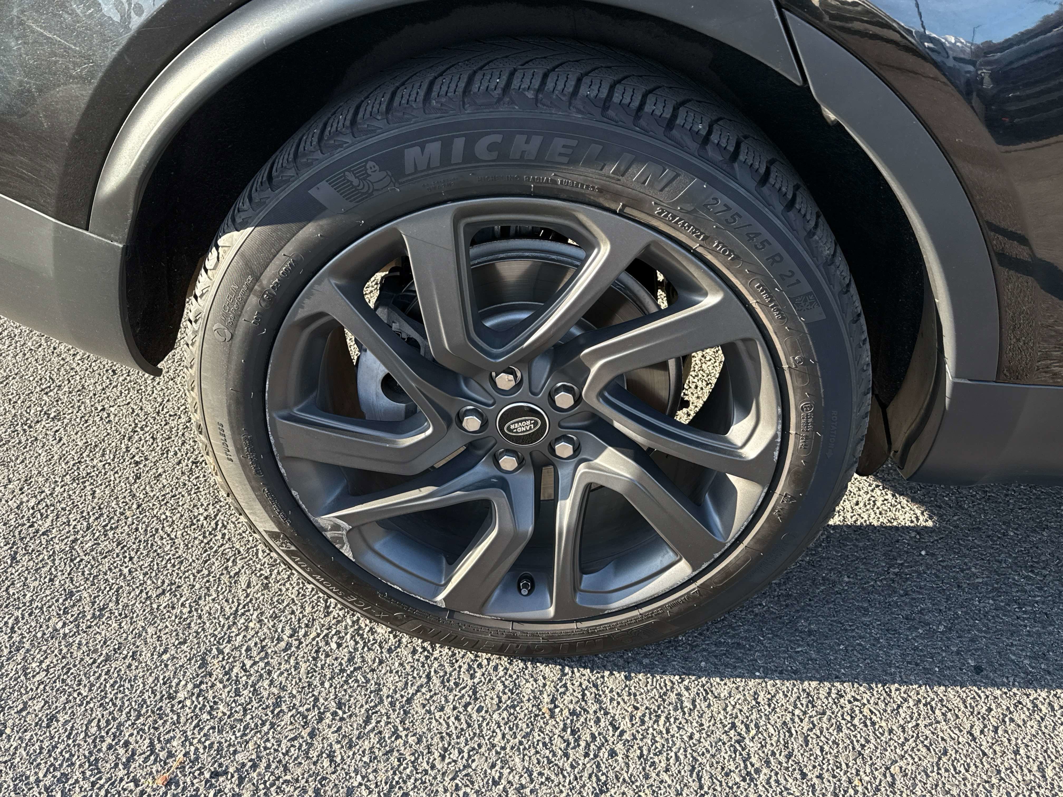 2020 Land Rover Discovery HSE Luxury