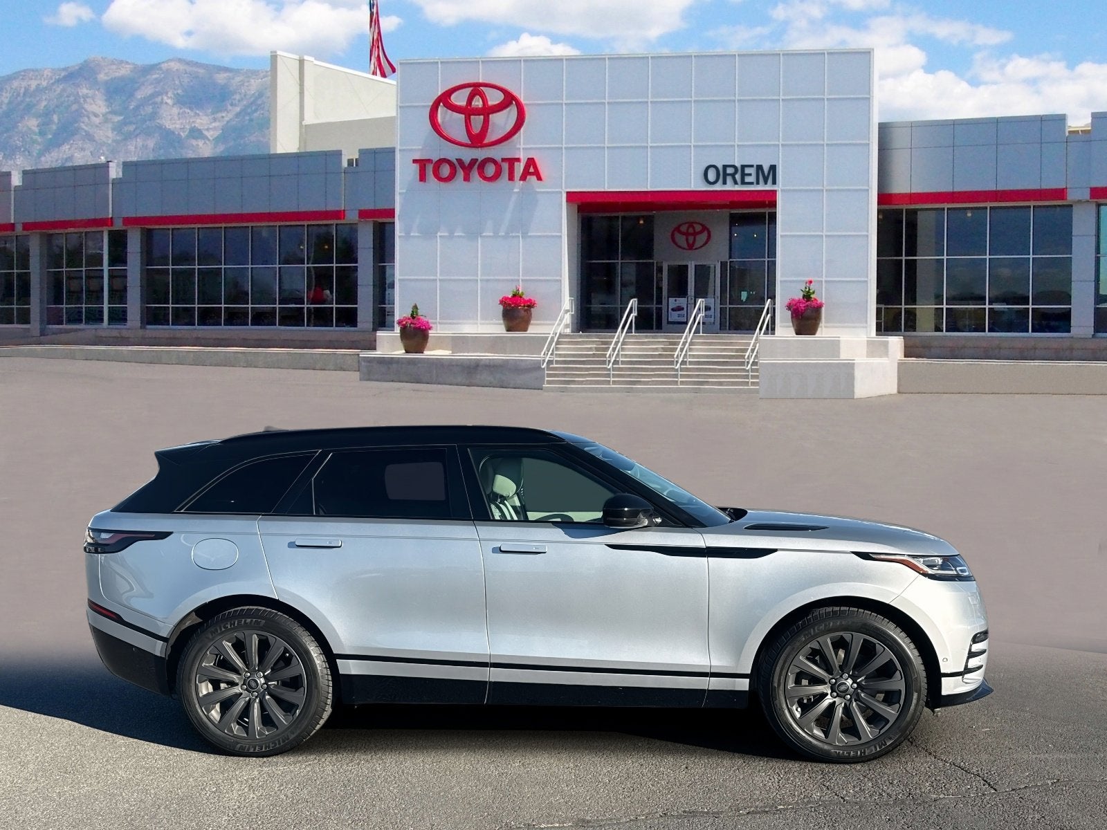 2019 Land Rover Range Rover Velar R-Dynamic SE