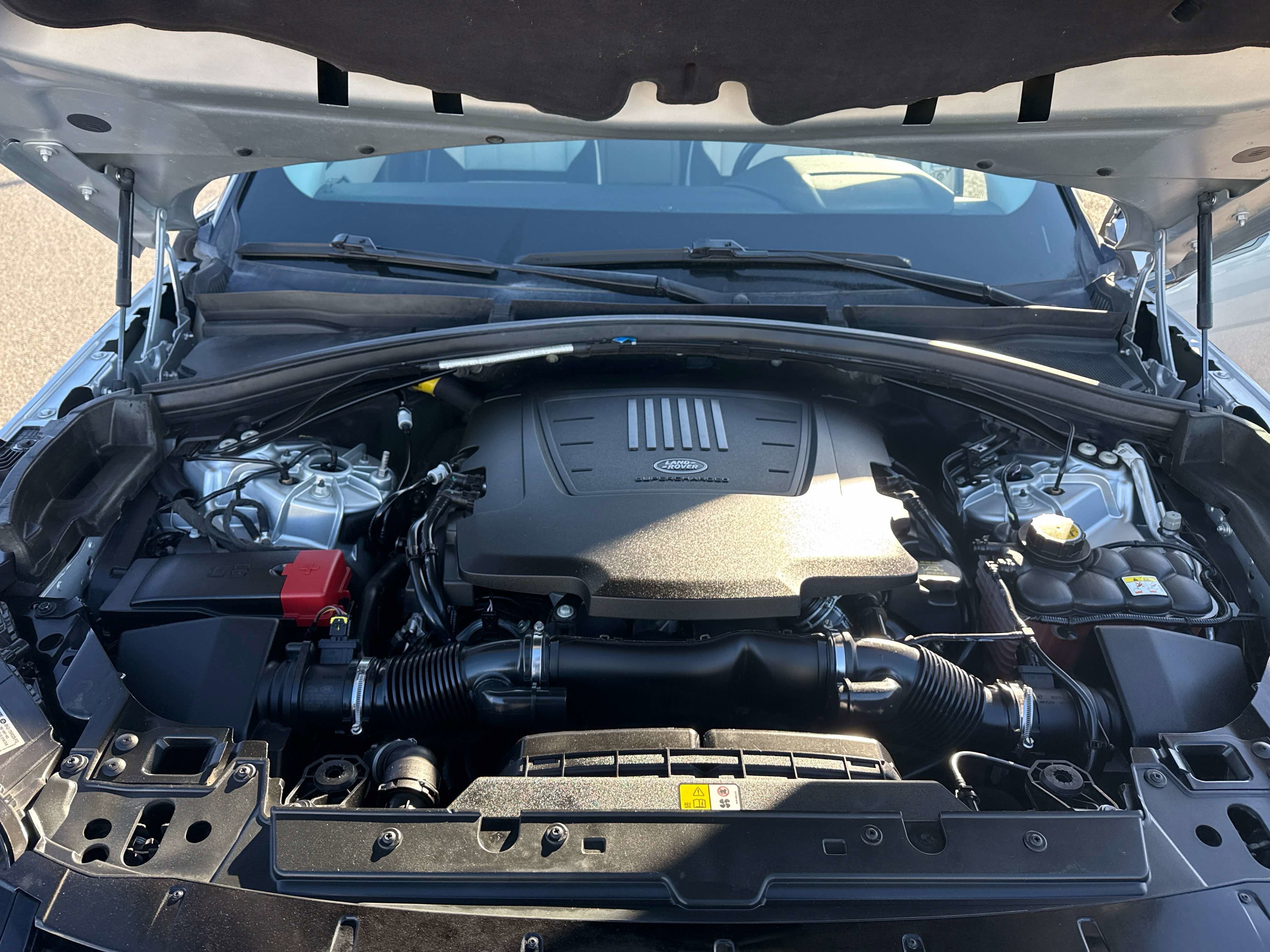 2019 Land Rover Range Rover Velar R-Dynamic SE