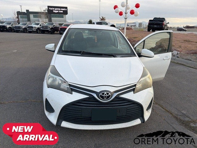 2015 Toyota YARIS L