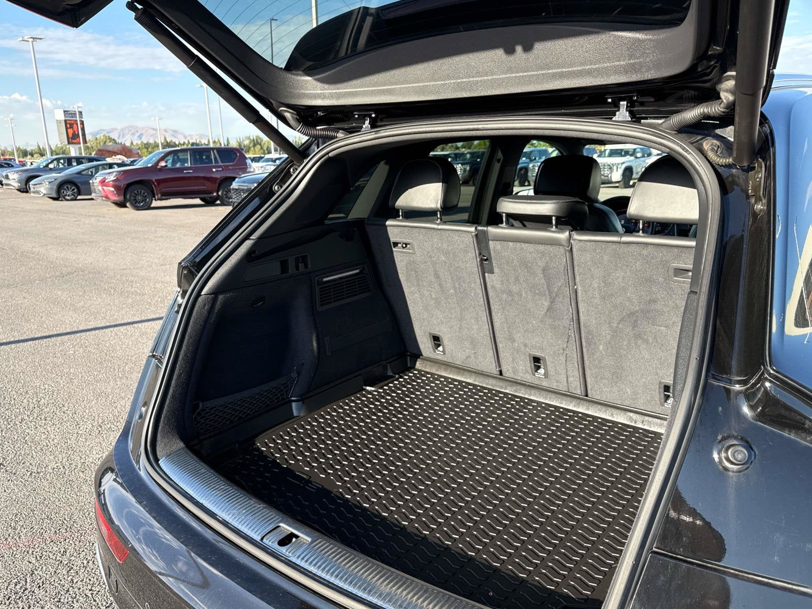 2018 Audi SQ5 Premium Plus