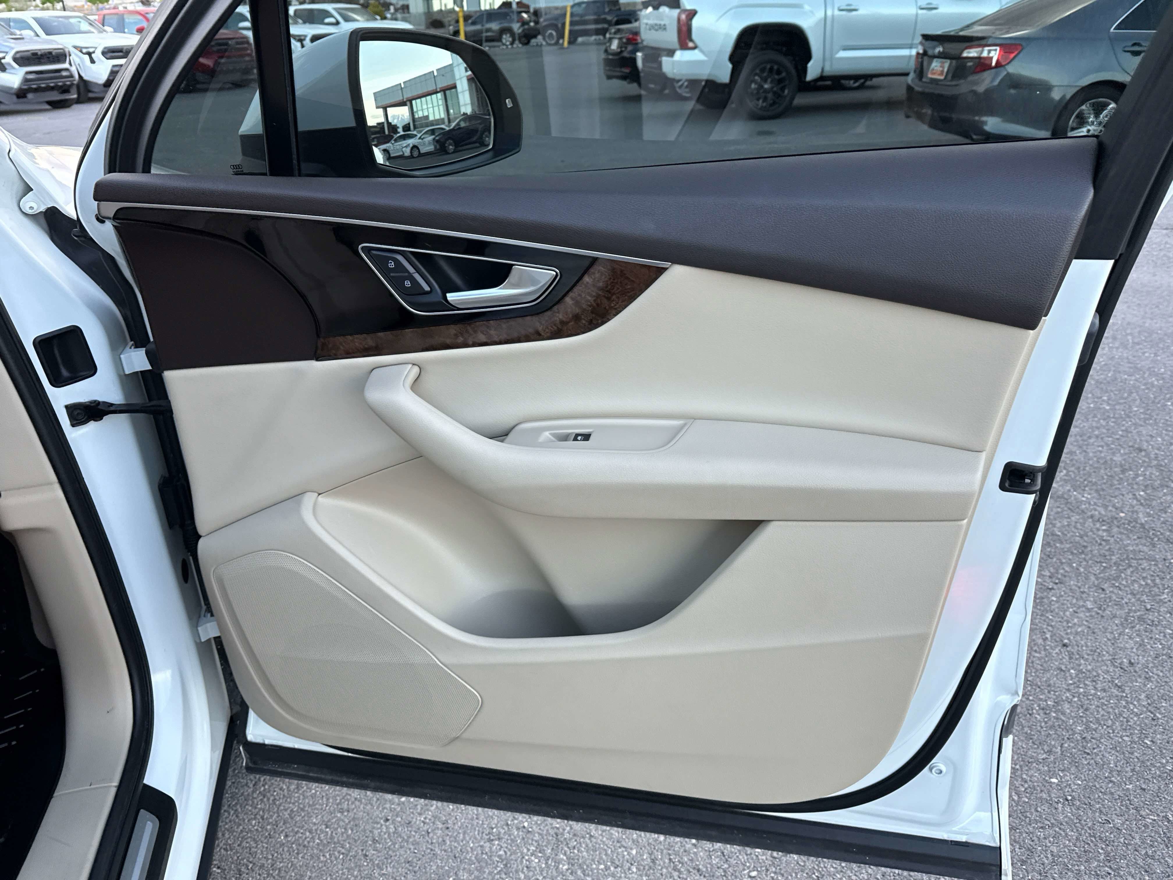 2017 Audi Q7 Premium