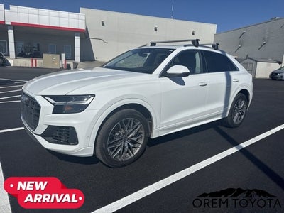 2022 Audi Q8 Premium