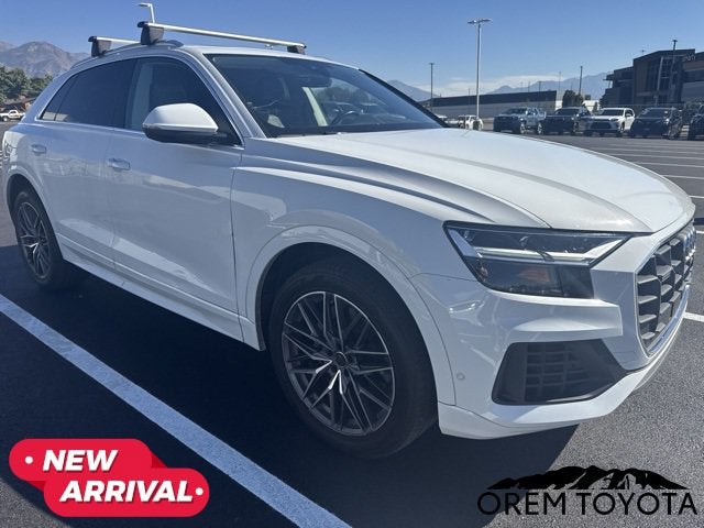 2022 Audi Q8 Premium