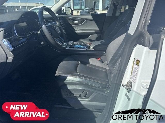 2022 Audi Q8 Premium