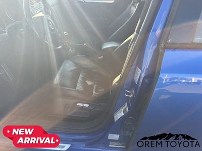 2013 Volkswagen Golf R w/Sunroof & Navi