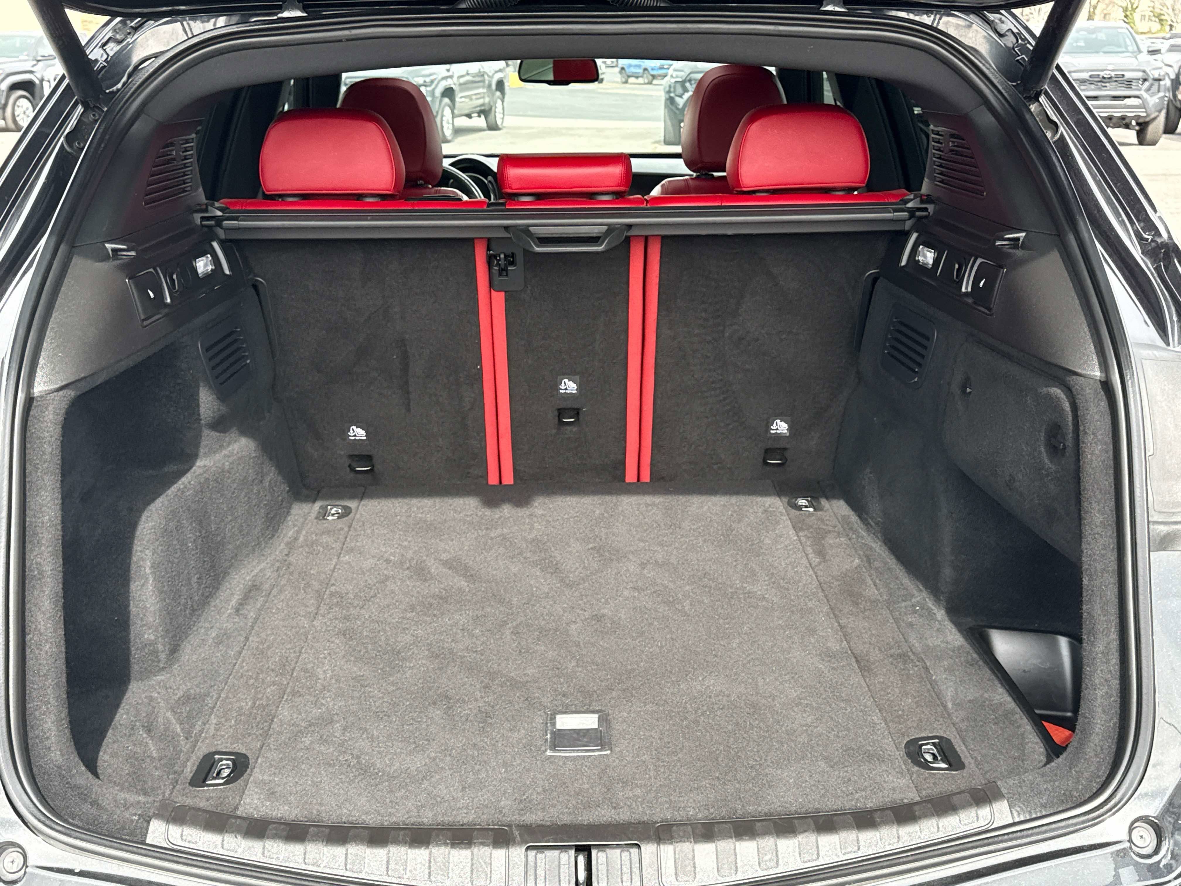 2022 Alfa Romeo Stelvio Veloce