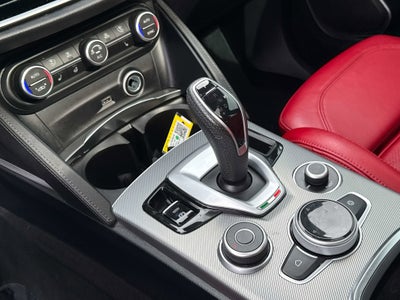 2022 Alfa Romeo Stelvio Veloce